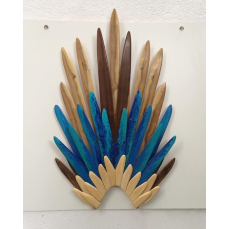 Cocar Origem em Madeira Reciclada com Pintura Manual por Ted Benvenuti