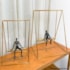 Escultura em Metal com Homem no Balanço 14x18x29cm