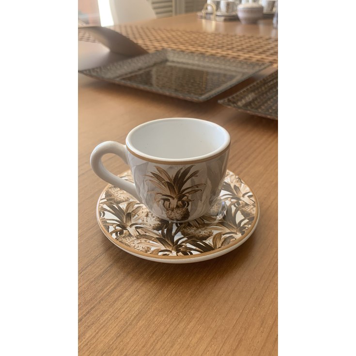 Xícara de Chá com Pires Abacaxi Dourado - Água de Coco